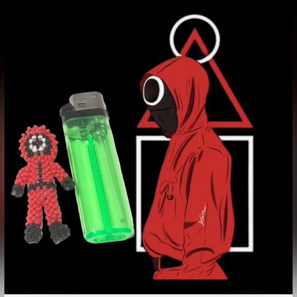 Buyers Choice Hand-Beaded Squid Games Circle Mask Guard keychain, Bag Charm - Picture 3 of 5